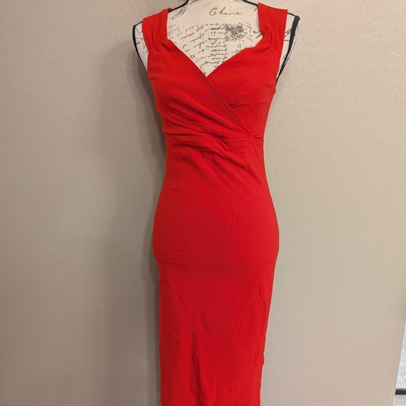 Dresses & Skirts - Rock Steady Elegant Classic Red Sleeveless Dress Faux Vintage Style Size 6